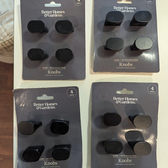Better Homes & Gardens Cabinet Hardware Knobs - Alden Black Matte Finish - NWT - Picture 1 of 2